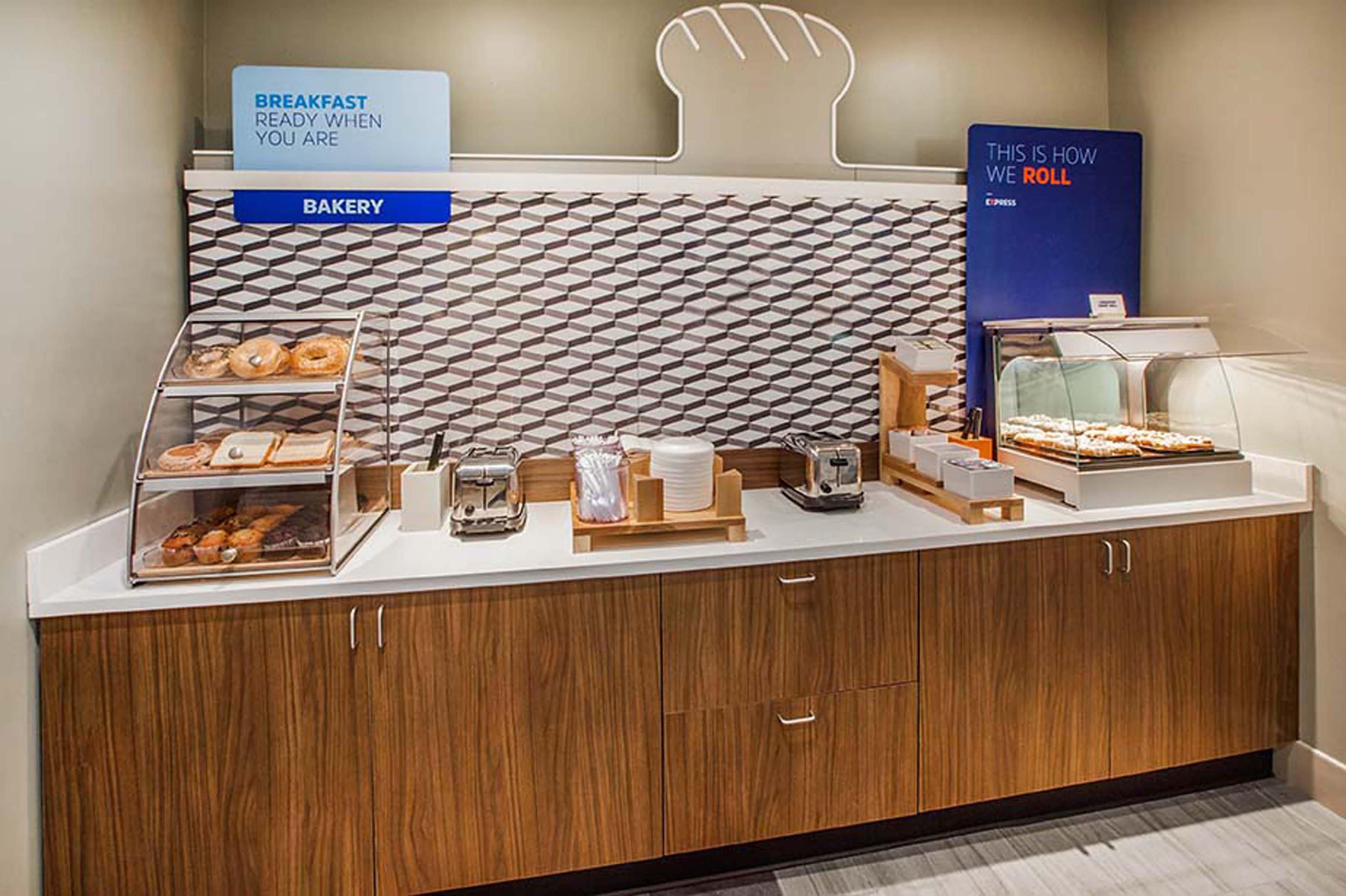 Holiday Inn Express Hotel & Suites Palm Bay By Ihg Exteriör bild
